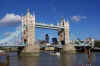 Tower Bridge.jpg (60580 bytes)